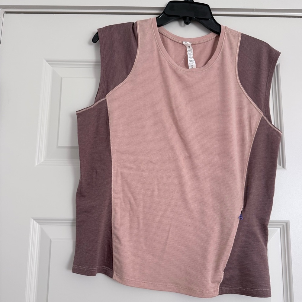 lululemon athletica Two-Tone Sleeveless Tank in Dusty Rose and Mauve